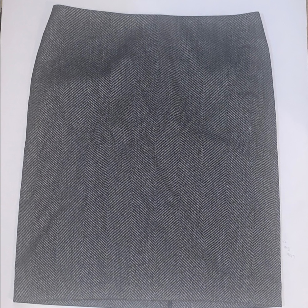 NEW YORK AND COMPANY SKIRT